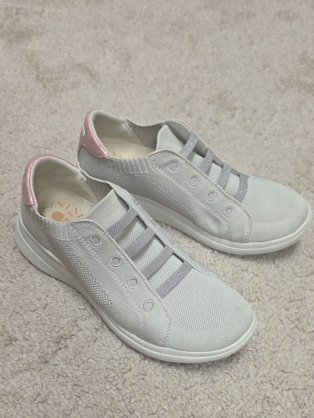 Bzees Light Gray/Tan Slip-On Knit Sneakers with Pink Heel Accent